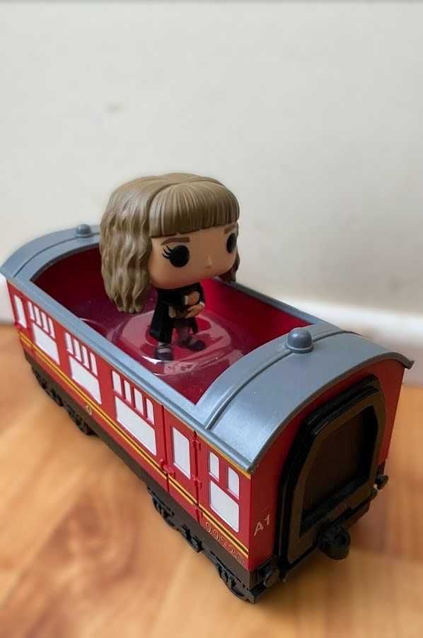 Funko Pop Rides #22 – Hermione com Hogwarts Express | RARO | Como novo