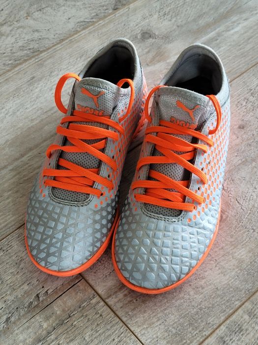 Buty piłkarskie halówki Puma