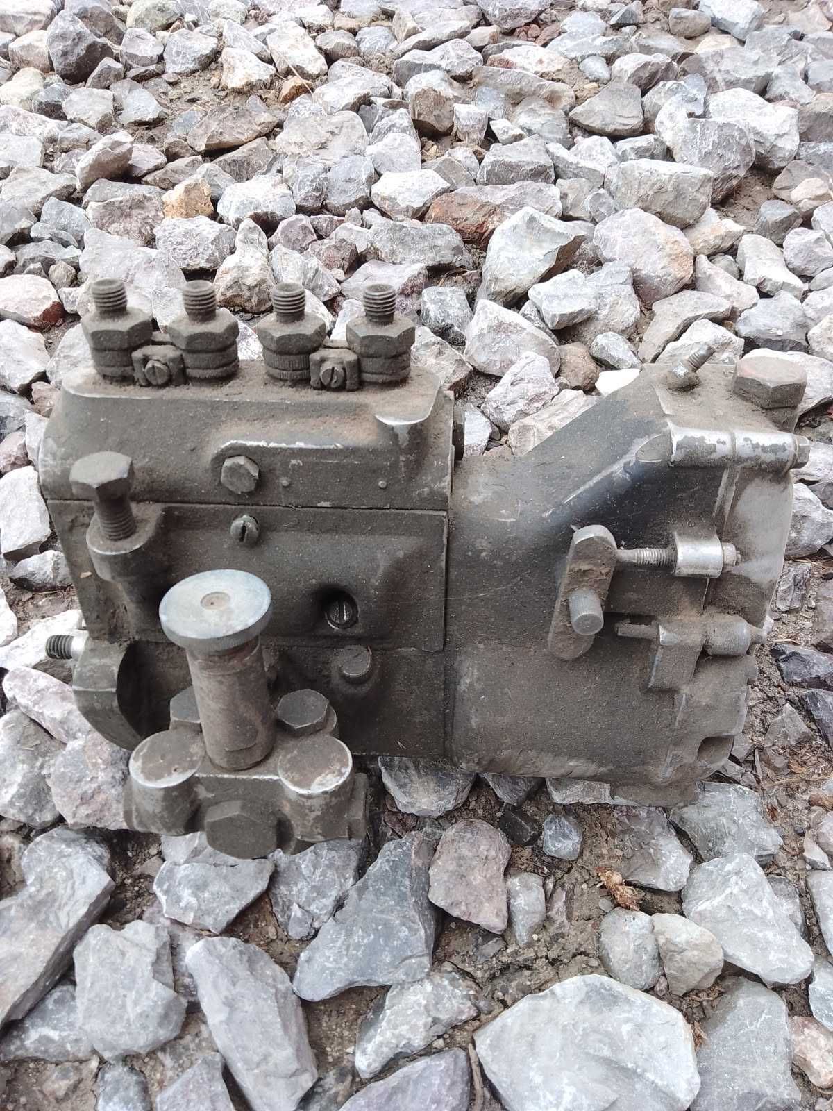 Pompa wtryskowa Ursus C 360