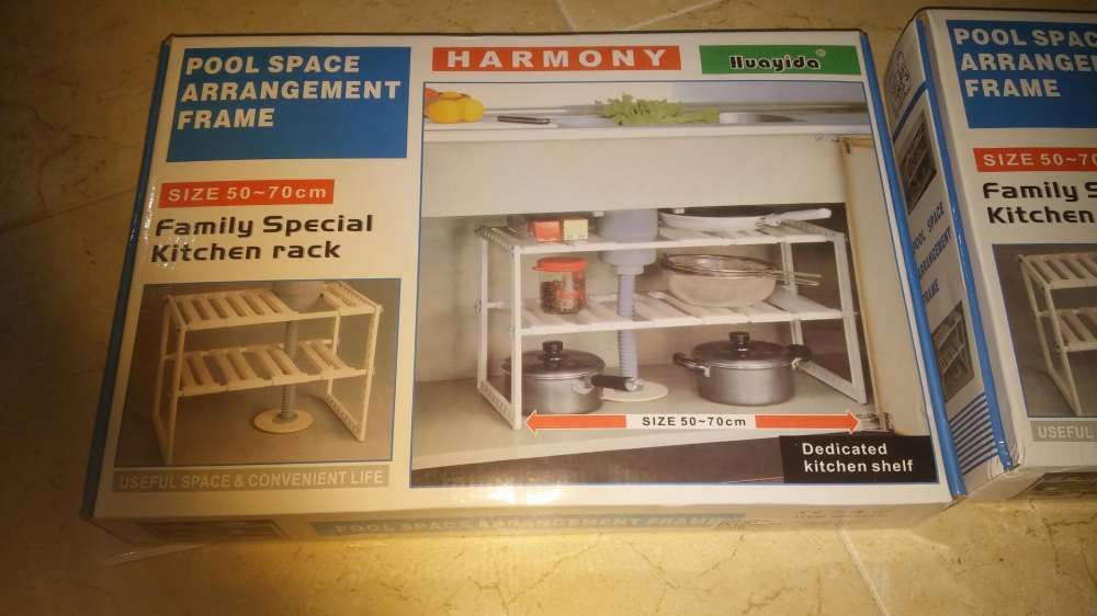 Vendo 2 prateleiras de arrumação