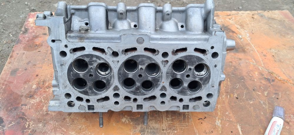 Головка блока цилиндров Volkswagen Touareg NF 3.0