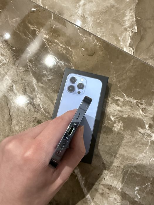 iphone 13 pro blue 256 gb neverlock идеал весь комплект , чек . айфон