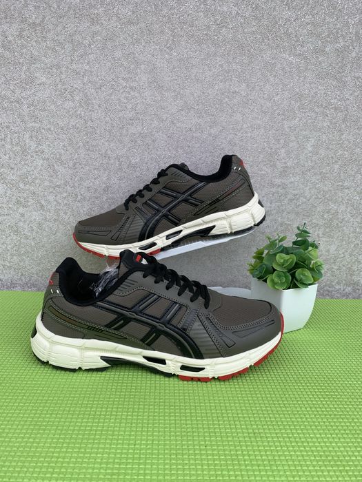 Кросівки чоловічі схожі на ASICS р 4041.42.43.44.45