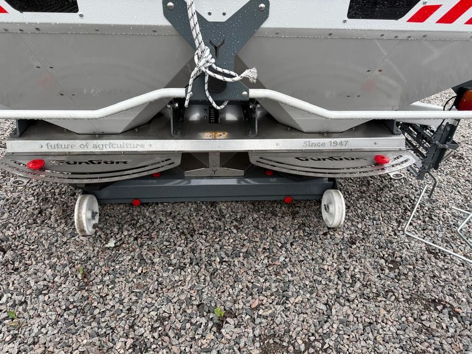 Розкидач добрив SERPER виробництво ТУРЕЧЧИНА