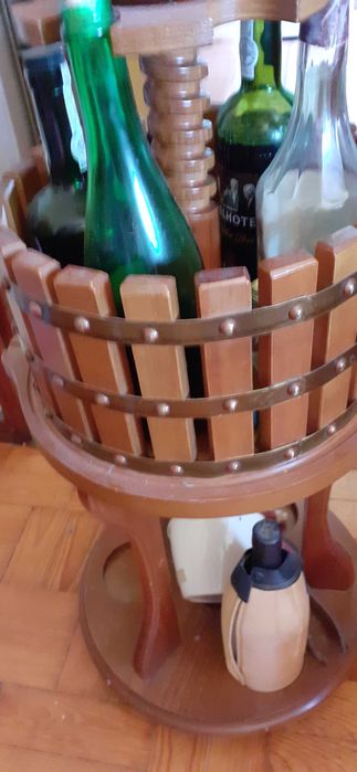 movel decoração garrafeira
