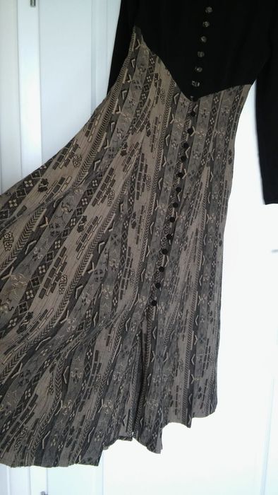 długa sukienka rozmiar 34/36 w stylu vintage elegancja okazja perełka