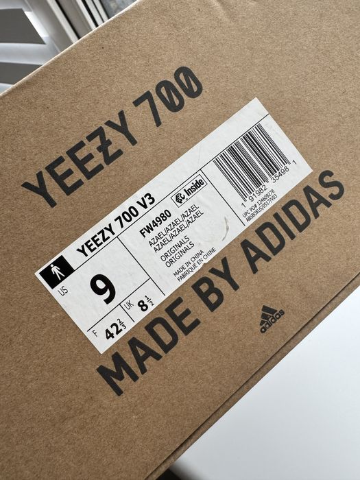 Yeezy 700 42 Azael adidas yezzy new gym fitness original on balance of