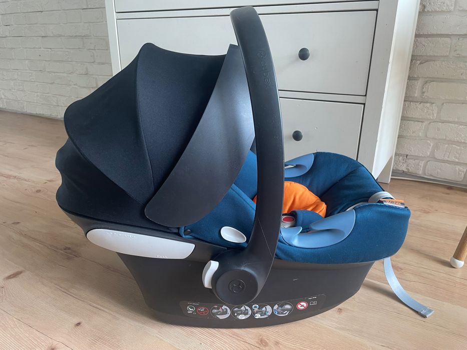 Автокрісло cybex Aton M