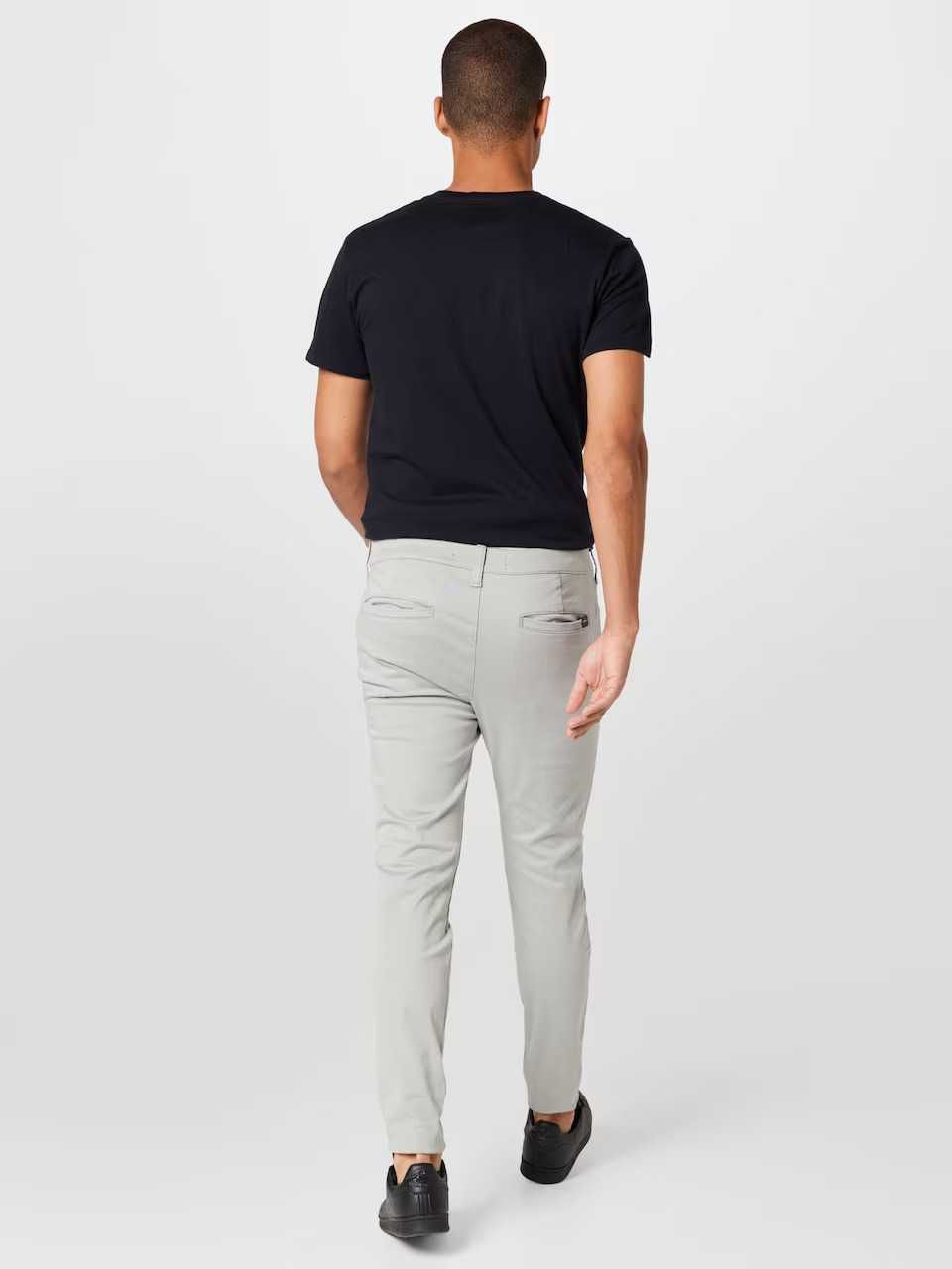Chinosy Hollister r.32/32
