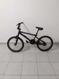 Bicicleta BMX GT