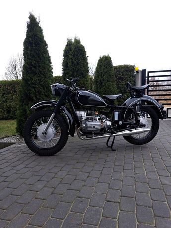 Motocykl Dniepr K650