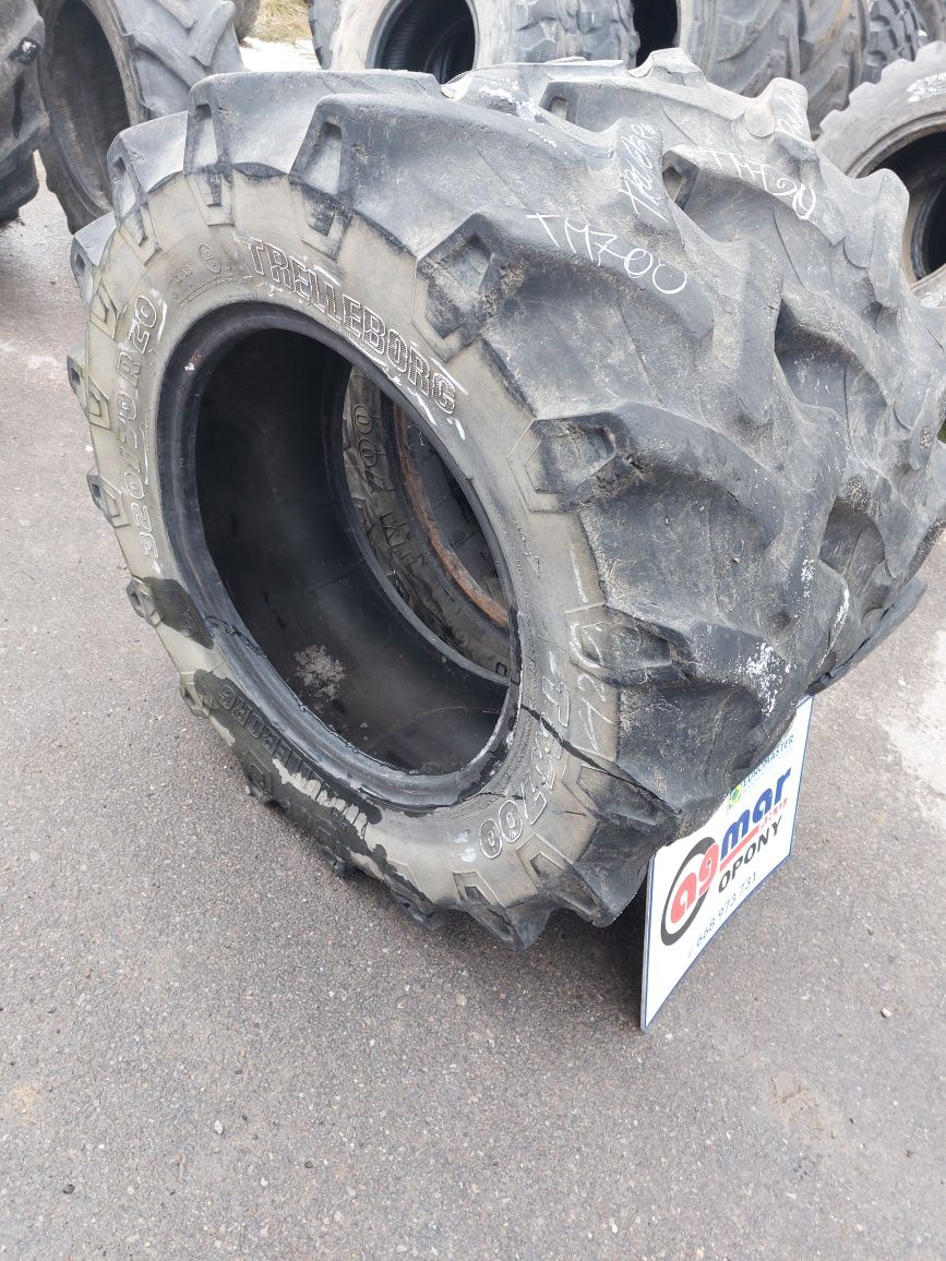 320/70R20 Pirelli Trelleborg opony używane rolnicze para