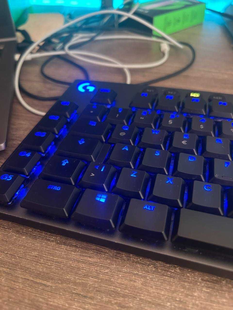 Клавіатура Logitech G815