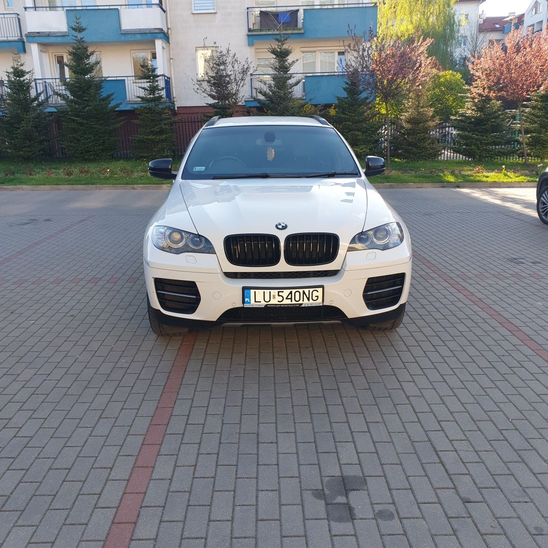 BMW X6 M50D 2993cc diesel.  Rok 2014. Tylko 133000 km przebiegu.