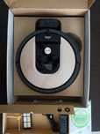 iRobot Roomba 966