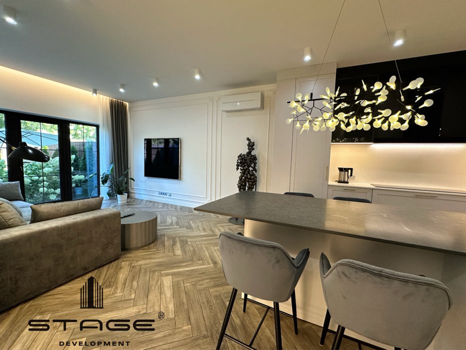 БЕЗ КОМИССИИ • Современный коттедж в Киевском районе возле моря