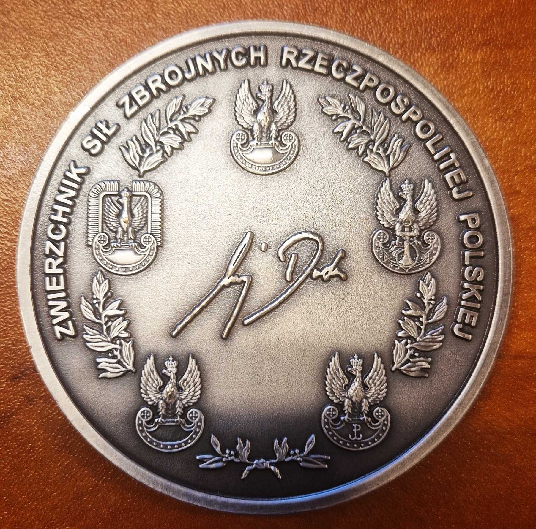 Medal Prezydent RP Andrzej Duda Zwierzchnik Sił Zbrojnych