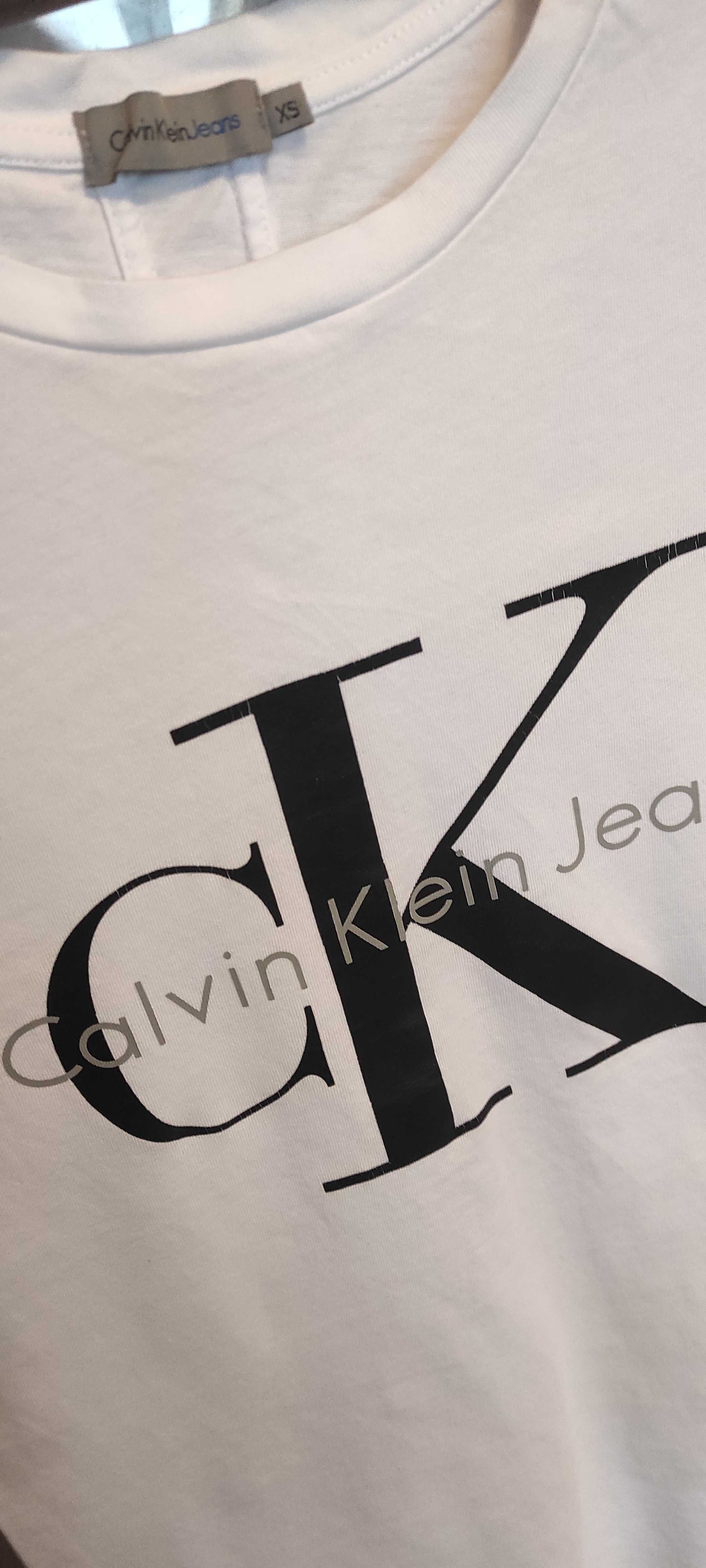 T-shirt Calvin Klein