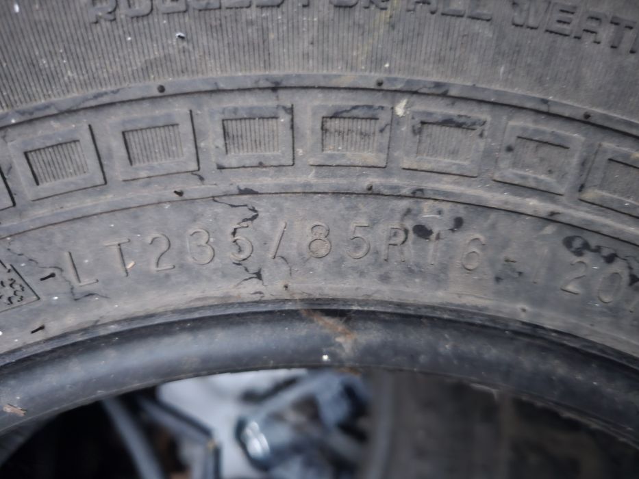 Продам резину б/у