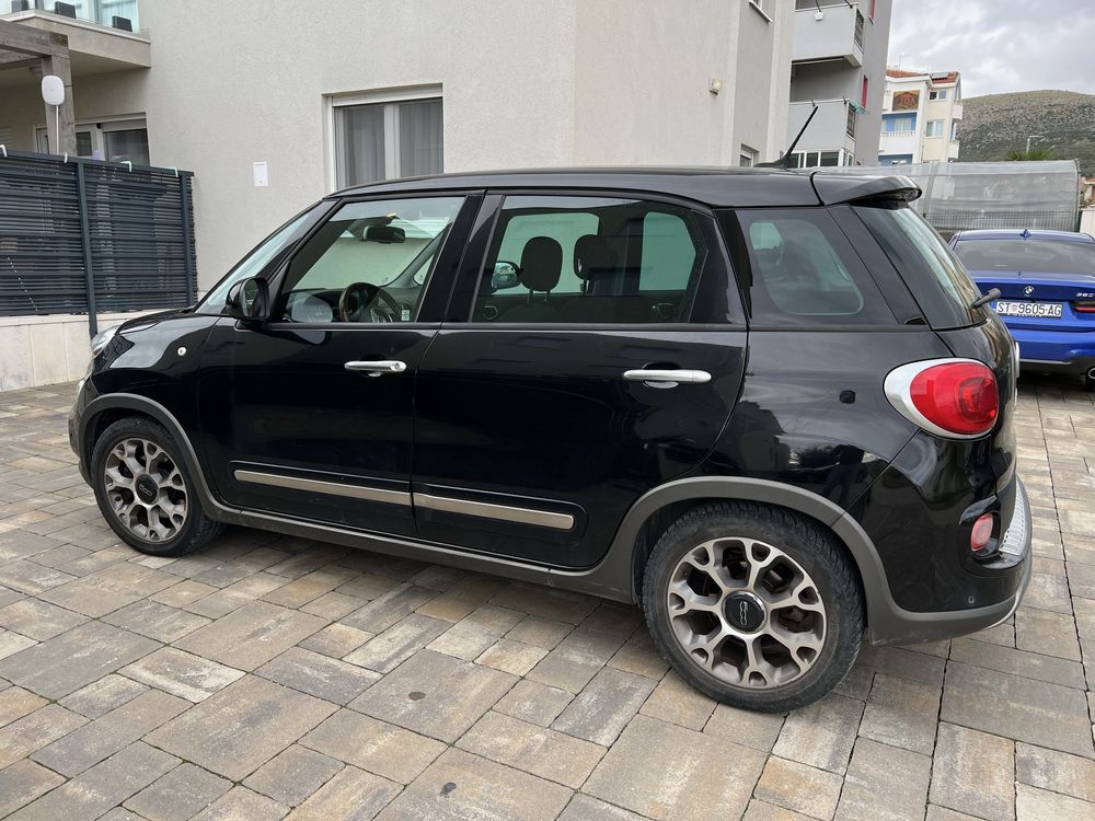 Продам Fiat 500L 2014