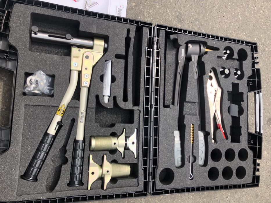 Здам в оренду REHAU