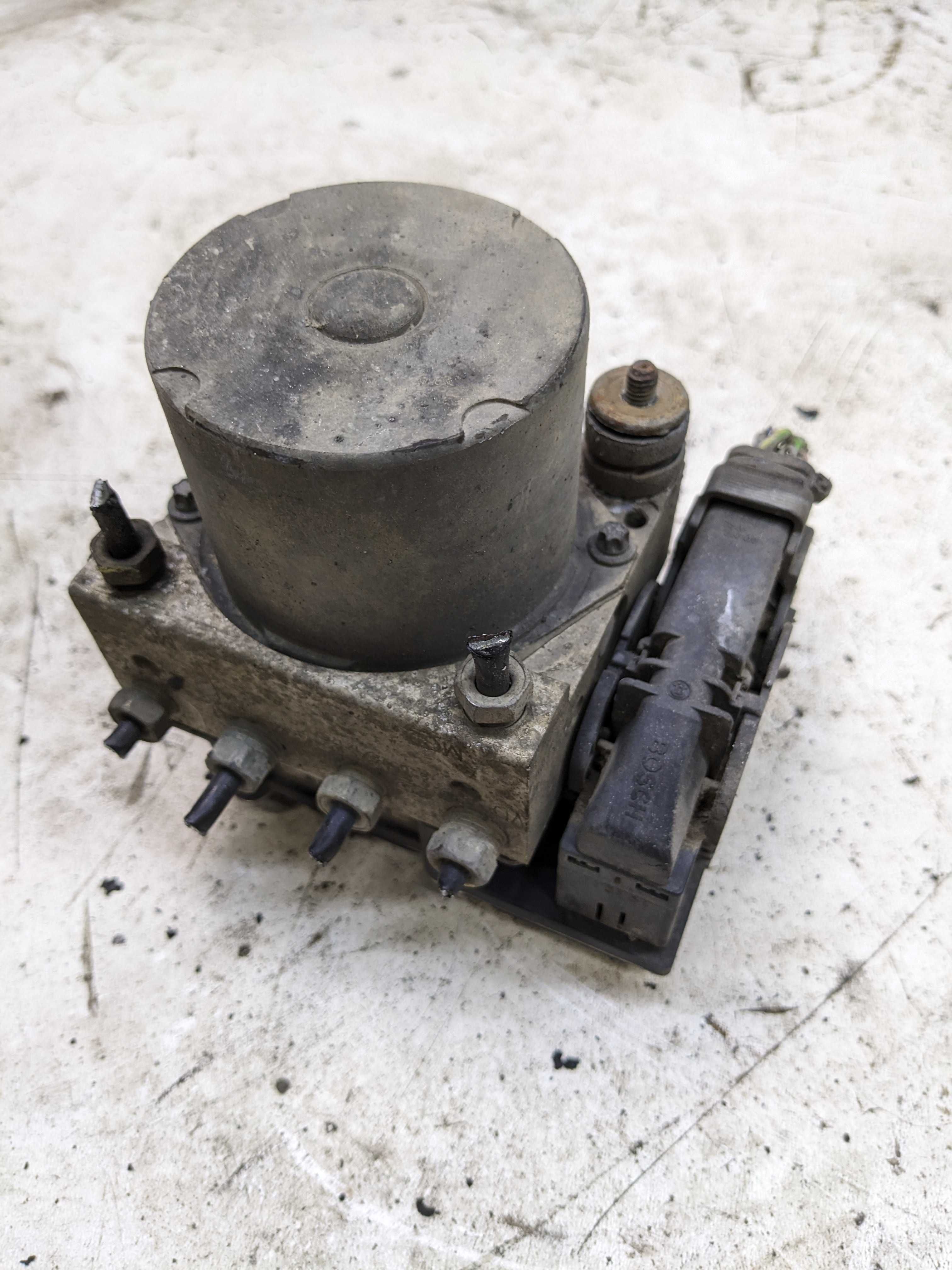 Peugeot 307 1.4 1.6 2.0 16V HDI Pompa ABS