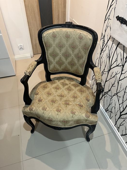 Sprzedam zabytkowy fotel