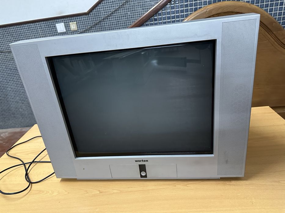 Televisão avariada Worten