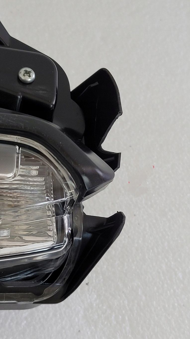 HALOGEN LEWY LED TOYOTA YARIS CROSS 2020- KOITO 0D-317