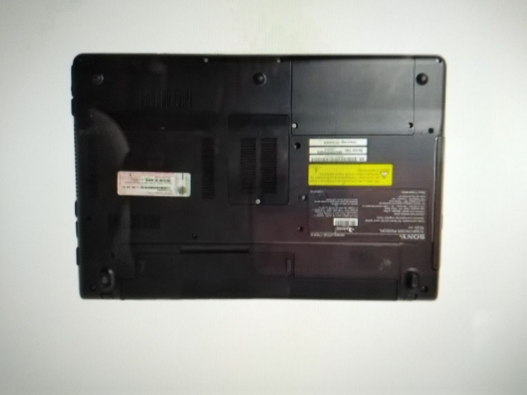 Vendo portáteis de Sony Windows 10 vai com monitor grande
