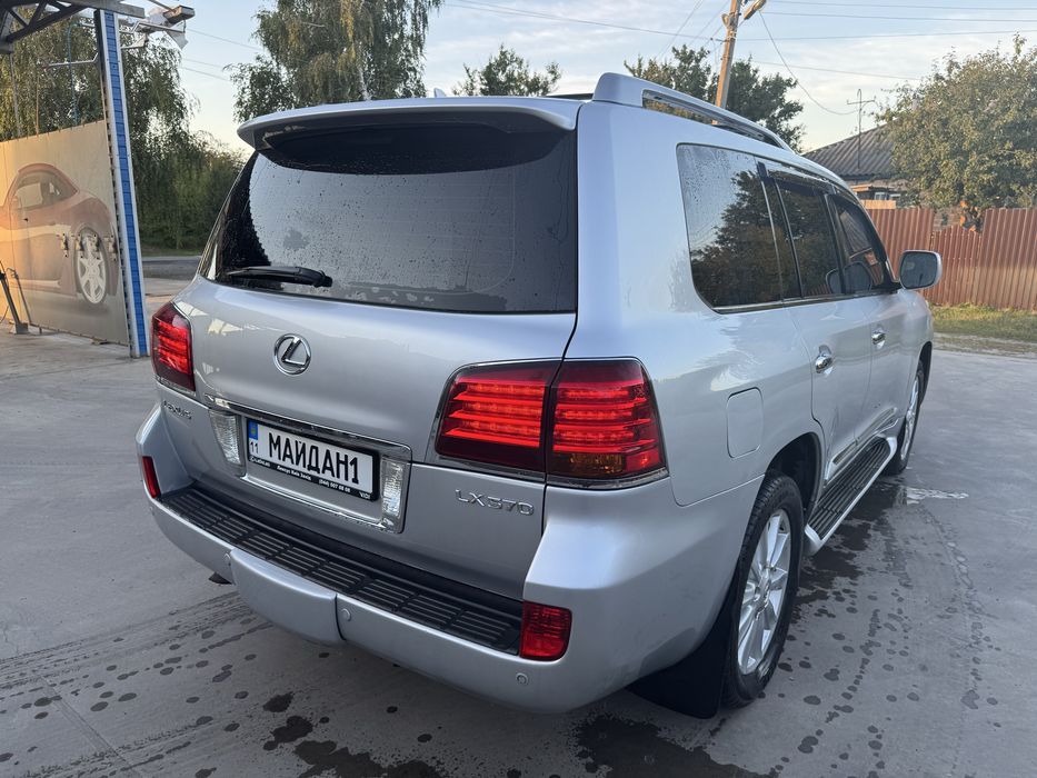 Продаю автомобіль