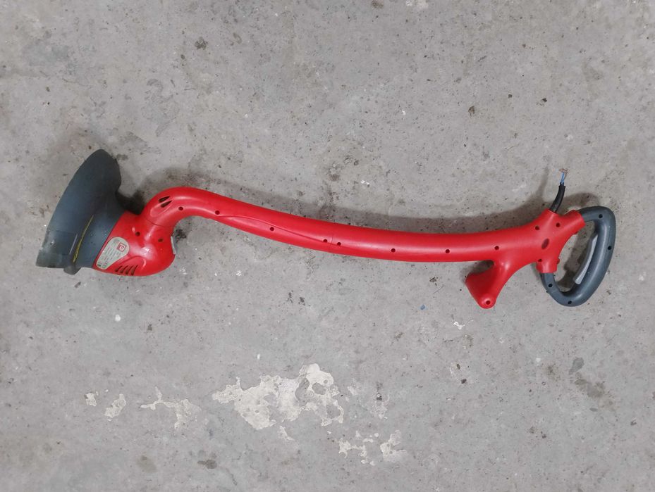 Podkaszarka PGT300 300W