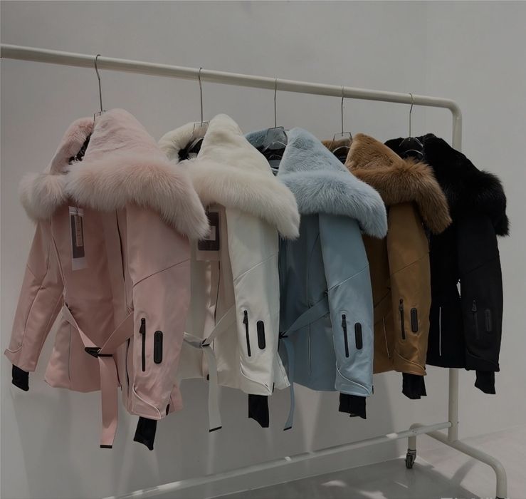 Moncler kurtka puchowa z lisem i królikiem