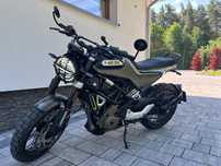 Husqvarna Svartpilen 401