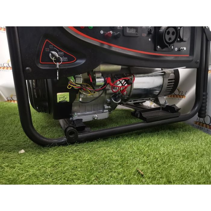 Бензиновий генератор DNIPRO-M GX-70 E (Б/В)