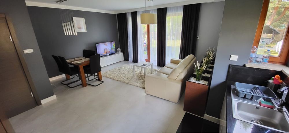 Apartamenty Nad Morzem Hel Noclegi Basen : apartamenty-baltivia.pl