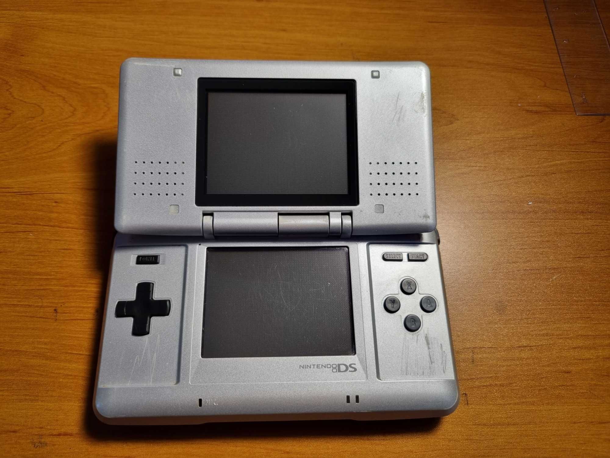 Nintendo DS Cinza