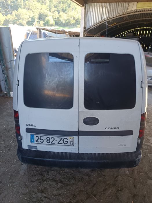 Carrinha Opel combo 1700