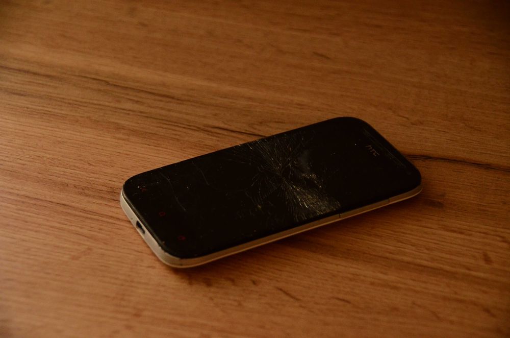 Телефони і планшет