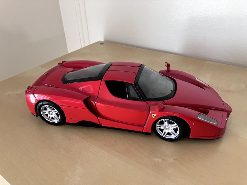 Coleção miniaturas Ferrari 1/18