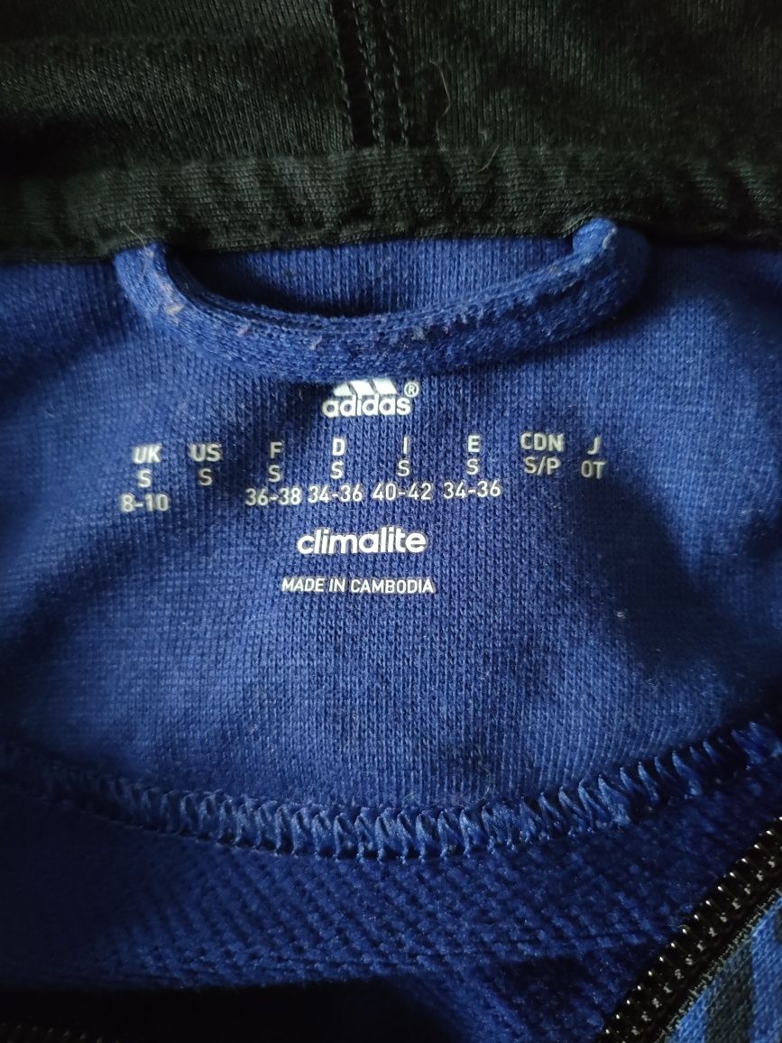 Bluza  Adidas oryginal S.Wymiary są podane.