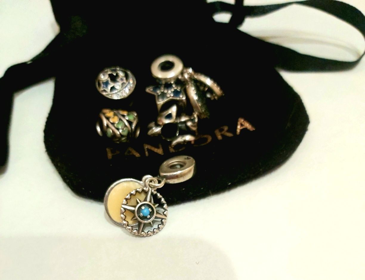 Намистини Pandora