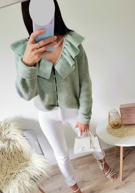 Sweter H&M z falbaną 40 L