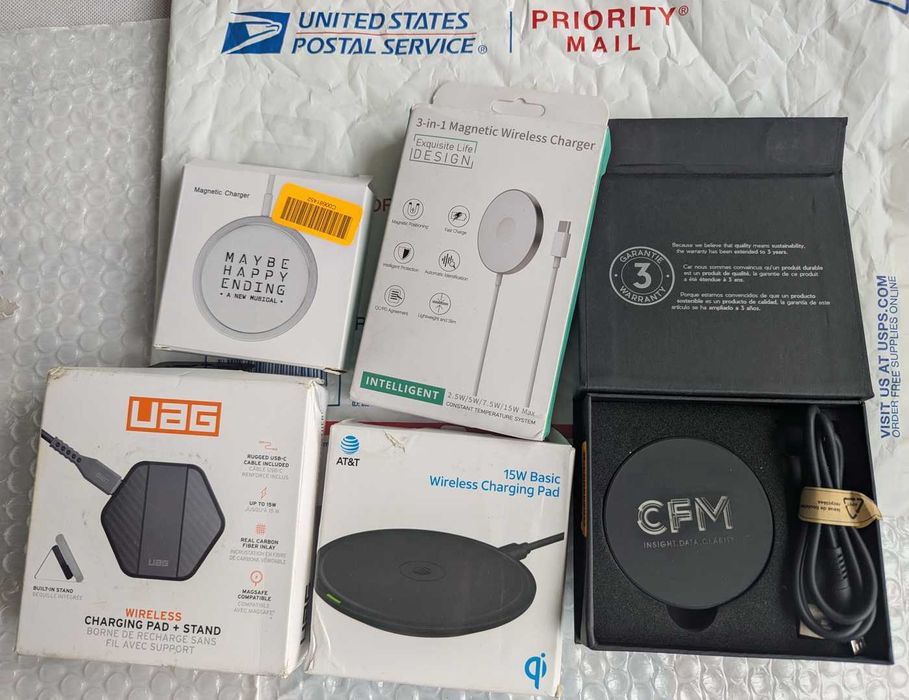 з США Нові Бездротова швидка зарядки 10 15 W вт  UAG ATT CFM