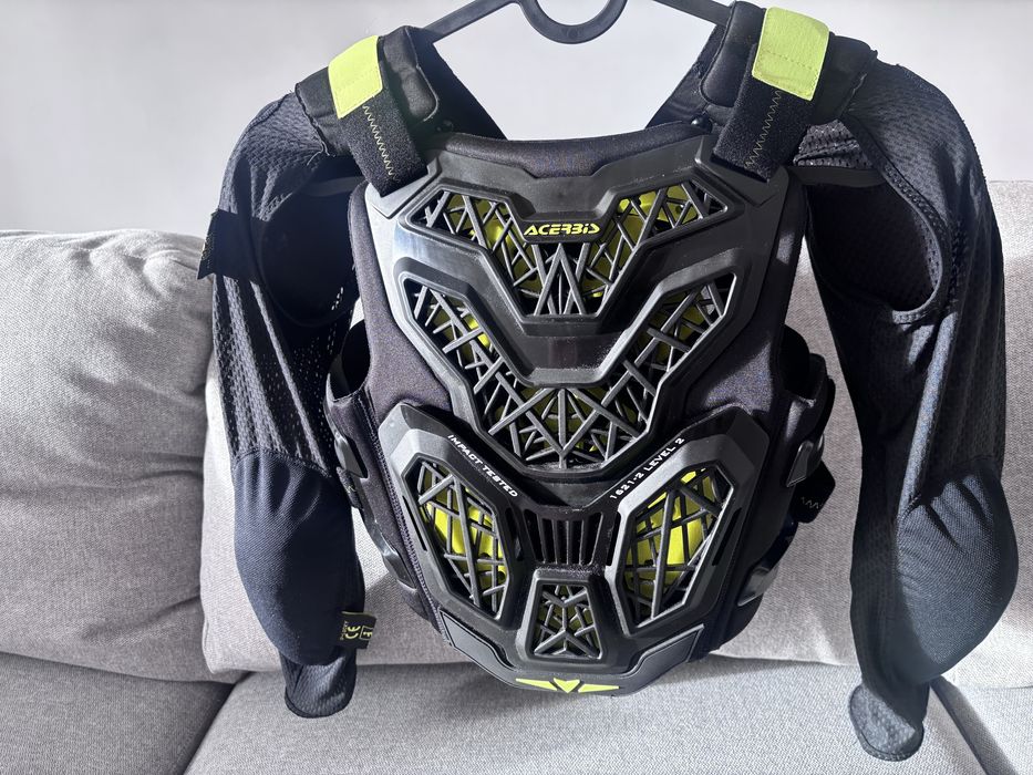 Vende-se Proteção Acerbis Specktrum JR Level 2 – Nova