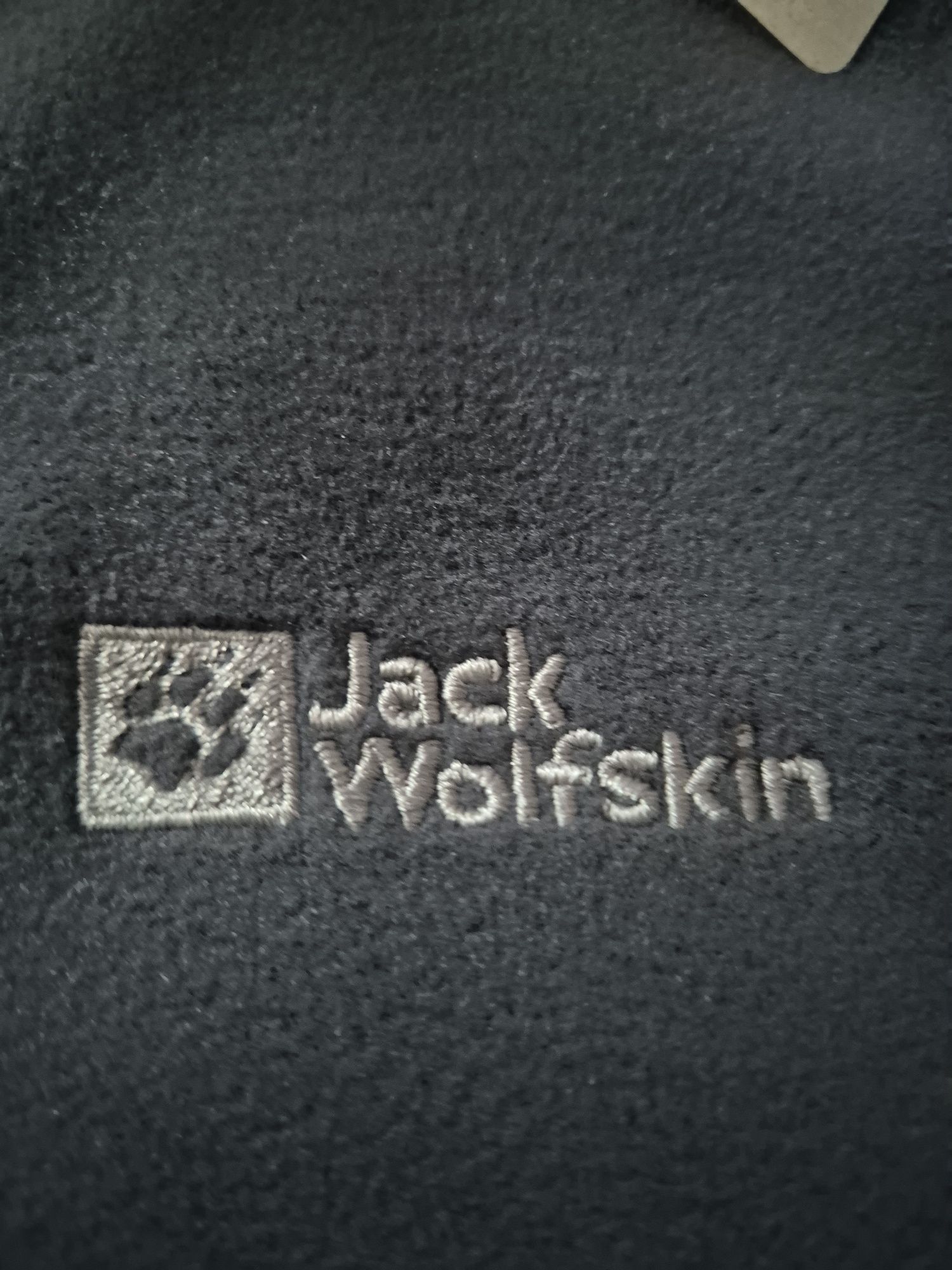 Nowa bluza polarowa polar chłopięcy jack wolfskin 128