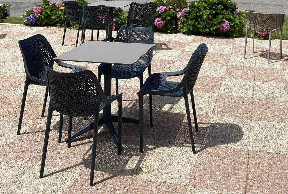 Cadeiras Exterior Oxy Esplanada com/sem braco antracite turtledove