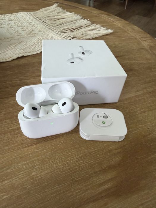 iPhone 15 pro / Apple Watch / AirPods