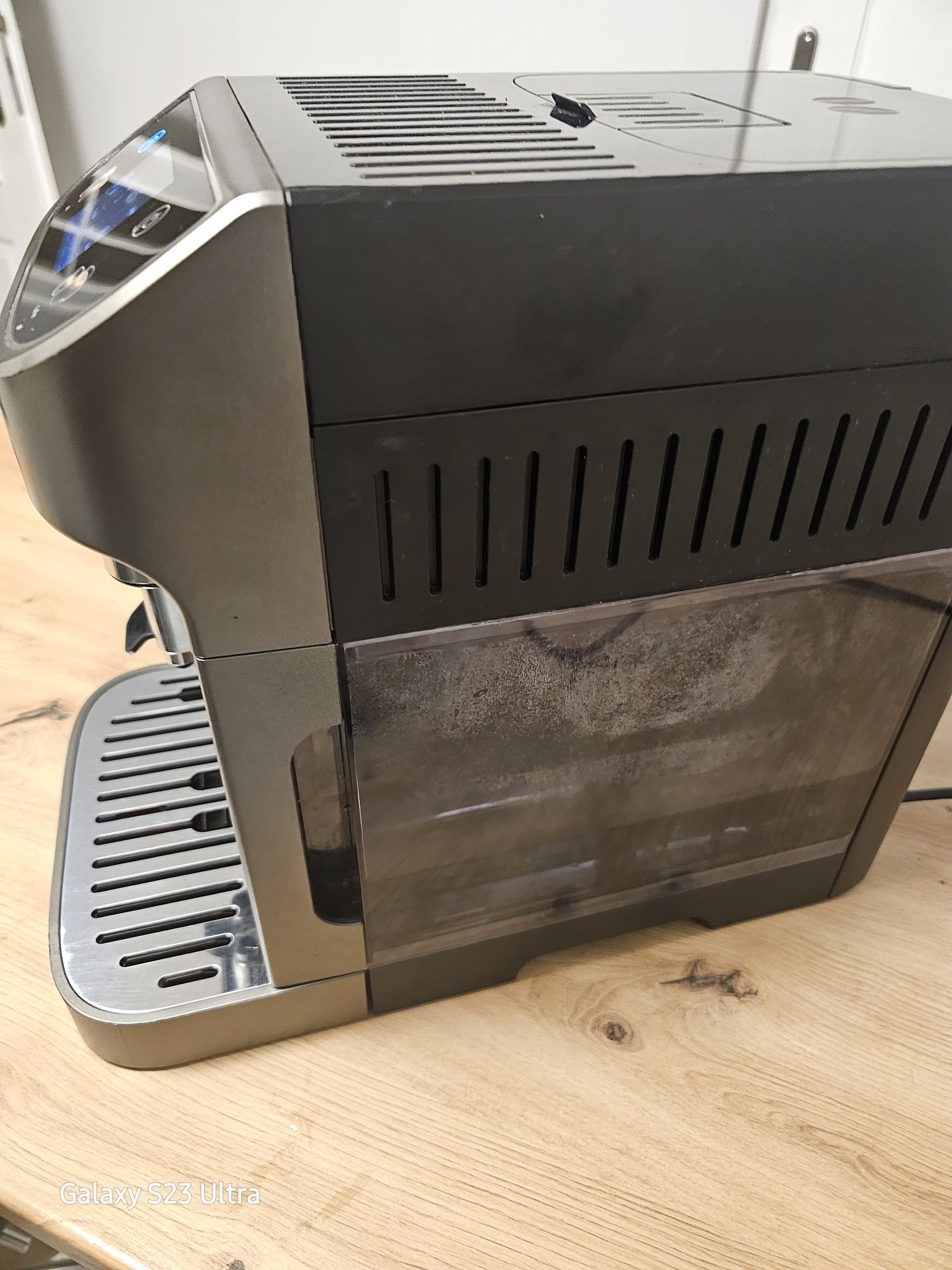 Expres do kawy delonghi magnifica plus