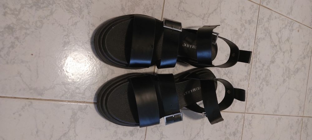 Sandálias de verão tamanho 40, cor preta